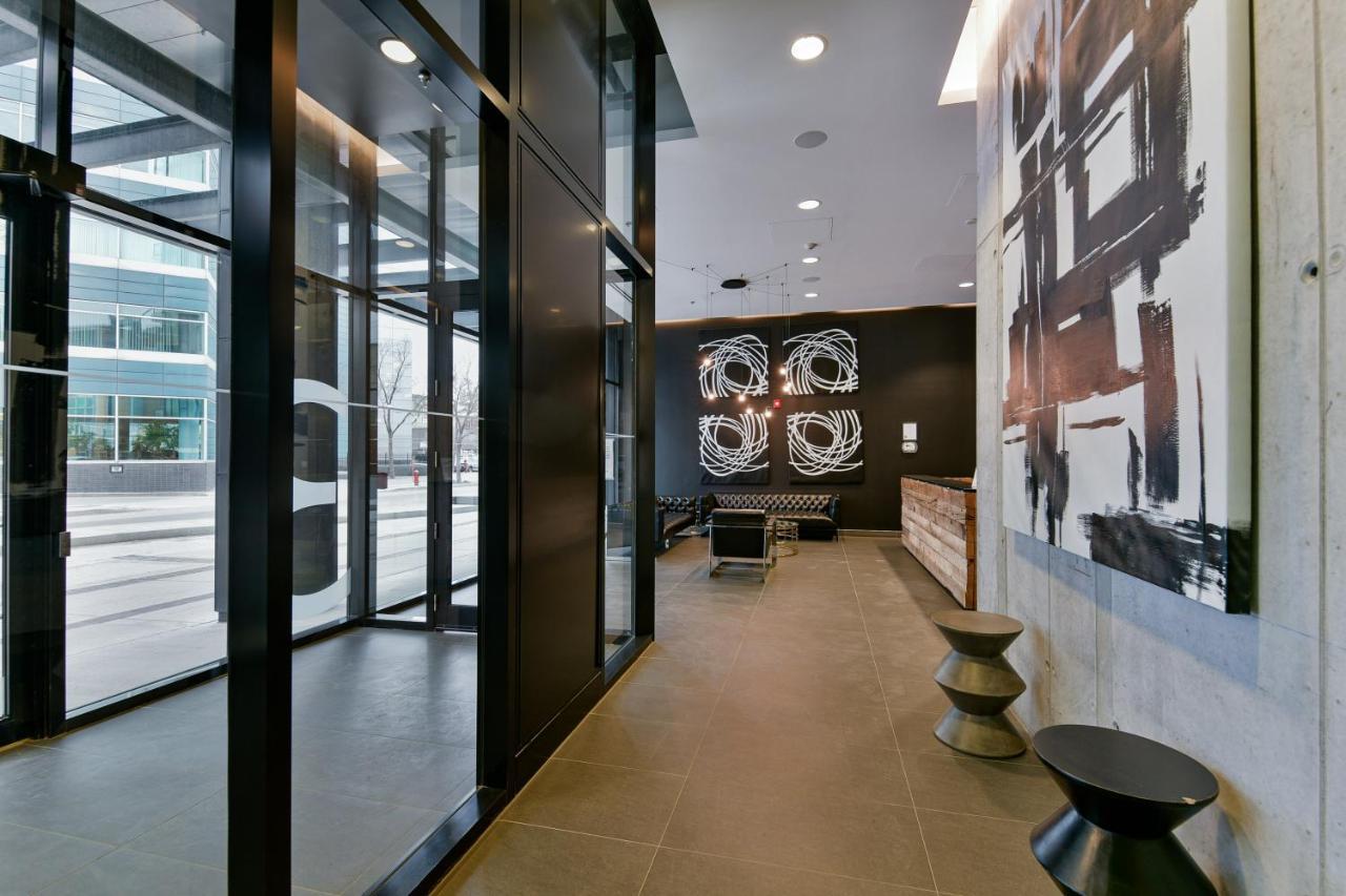 Luxury Skyline Condo In Downtown Free 24/7 Parking Winnipeg Exterior foto